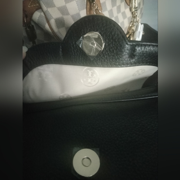 💯 Authentic Tory Burch Amanda backpack 🎒 - Picture 3 of 10